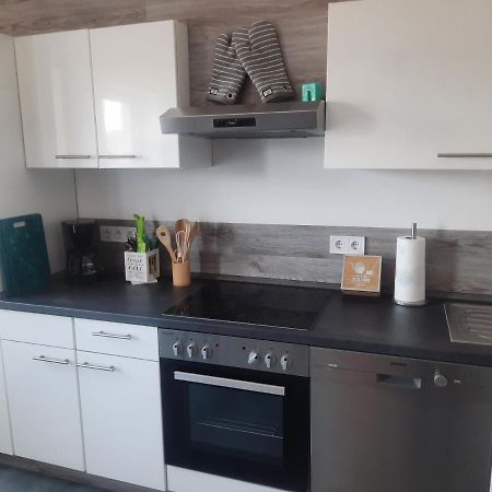 Exklusive Wohnoase mit 3 Schlafzimmern und großem Balkon in toller Lage von Melsungen Exterior foto