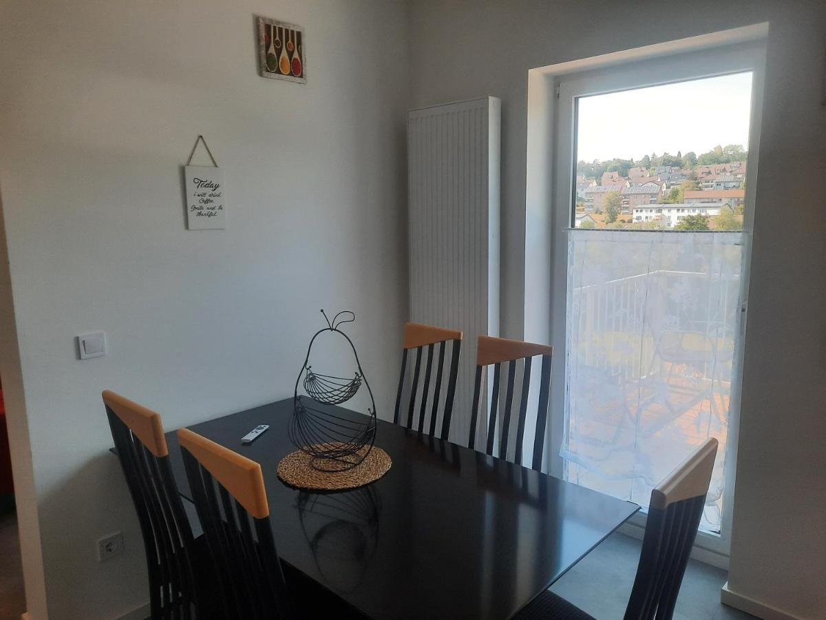 Exklusive Wohnoase mit 3 Schlafzimmern und großem Balkon in toller Lage von Melsungen Exterior foto