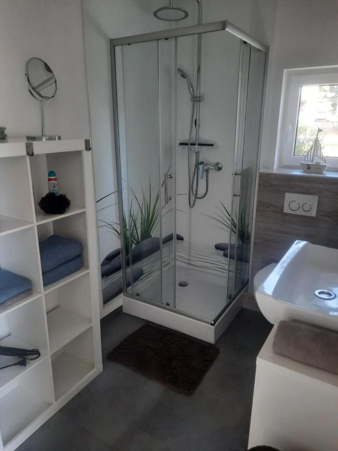 Exklusive Wohnoase mit 3 Schlafzimmern und großem Balkon in toller Lage von Melsungen Exterior foto
