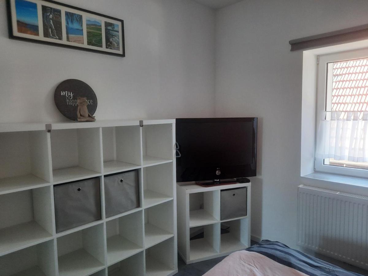 Exklusive Wohnoase mit 3 Schlafzimmern und großem Balkon in toller Lage von Melsungen Exterior foto